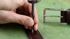 イメージ：革小物修理